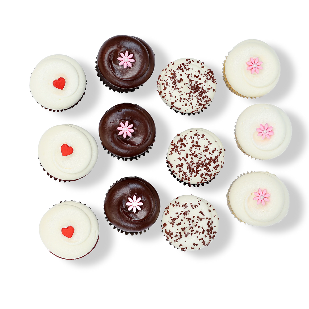 Classic cupcakes in chocolate, vanilla, and red velvet